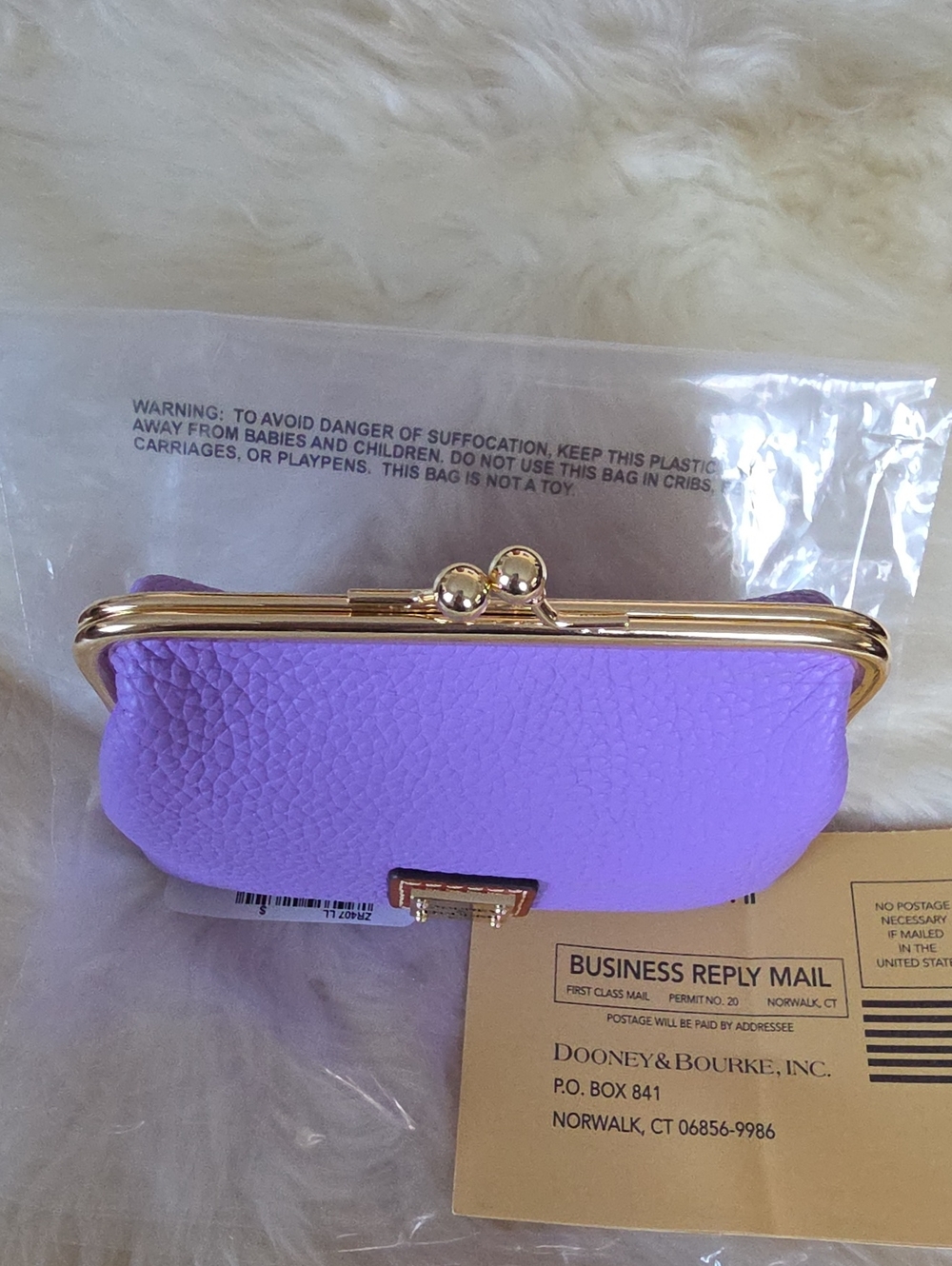 Beautiful NWT Dooney & Bourke Lilac Pebbled Leather Kiss-lock Wallet 💜🎁💛 - Picture 5 of 16